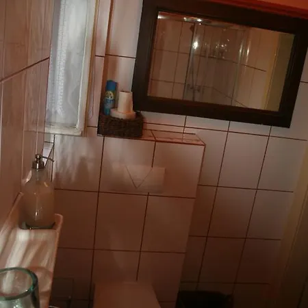Apartman Hamry 422 شقة *
